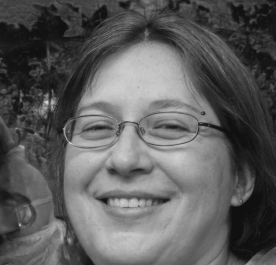 Esperanza Morales, Directora de Educación Financiera